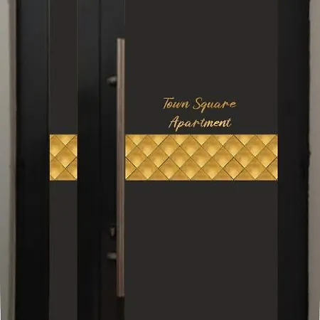 Town Square Ζαντάρ