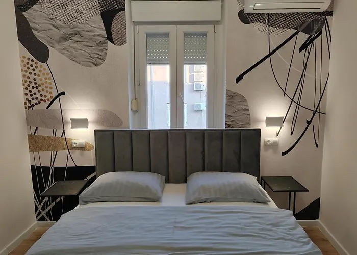 Town Square Apartman