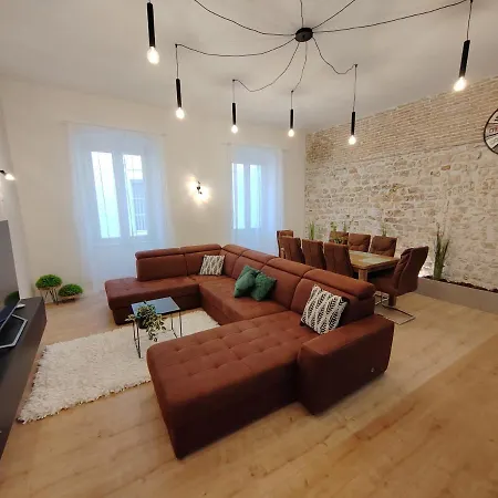 Town Square Appartement *